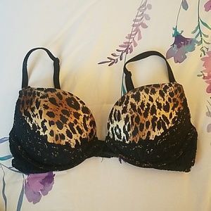 Victoria's secret bra